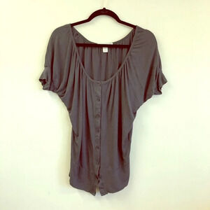 Love by Design Top Medium‎